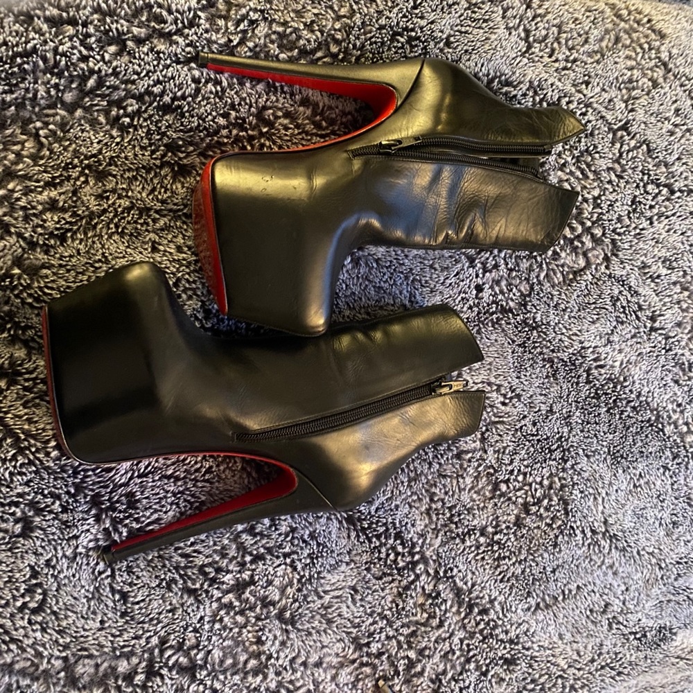 Christian Louboutin boot platform